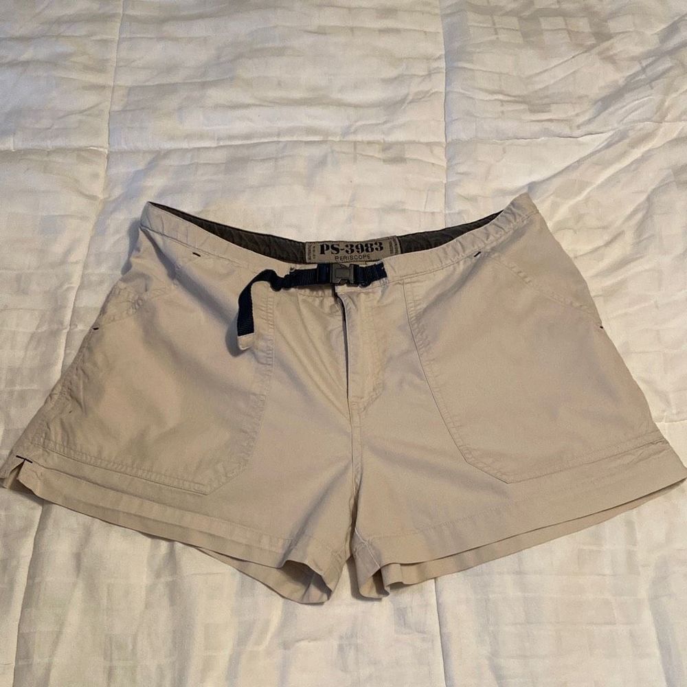 PERISCOPE tan shorts size 11 - Picture 1 of 5
